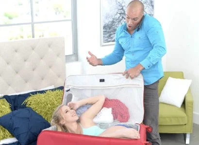 Người tìm thấy quà được trao tận tay